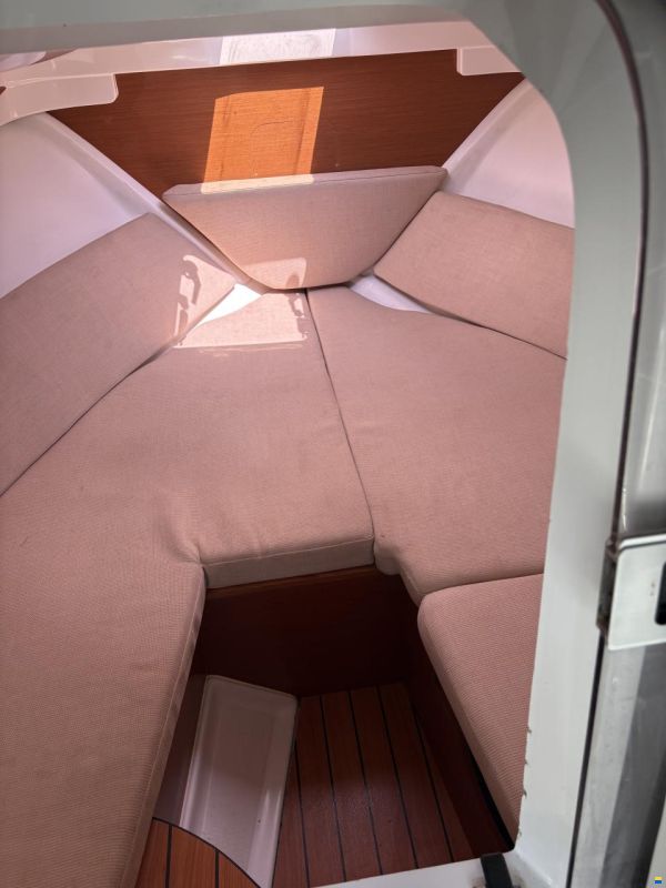 Beneteau Flyer 750 Cabrio