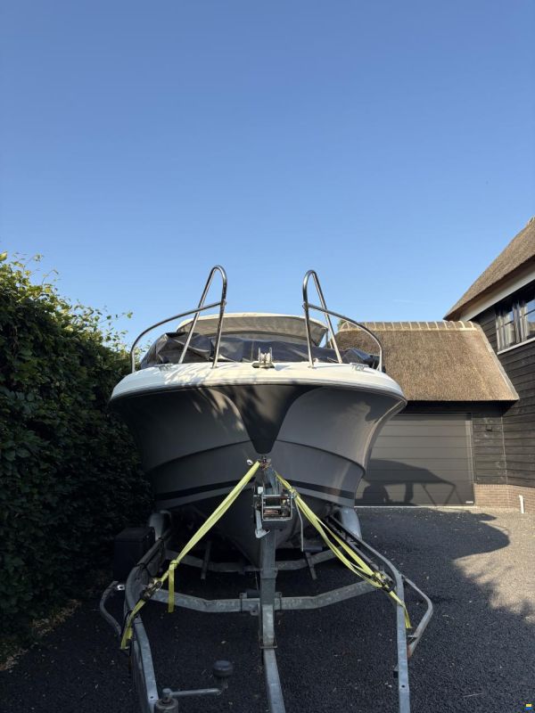 Beneteau Flyer 750 Cabrio