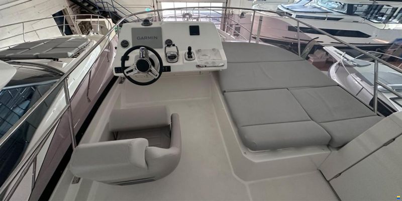 Prestige 420