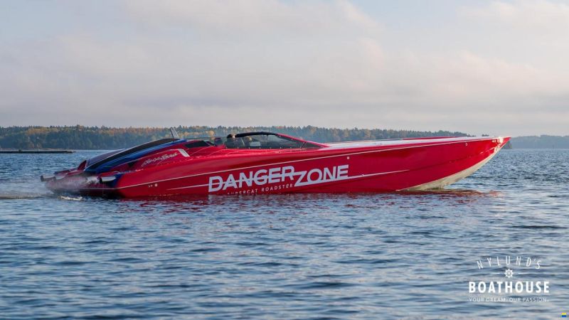 Nor-Tech 4300 Supercat Roadster