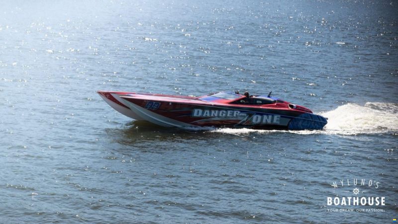Nor-Tech 4300 Supercat Roadster