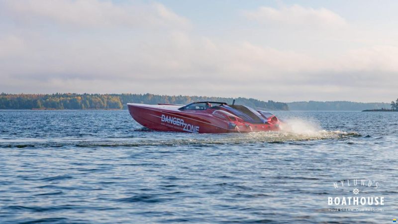 Nor-Tech 4300 Supercat Roadster