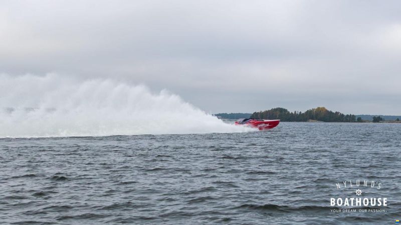 Nor-Tech 4300 Supercat Roadster
