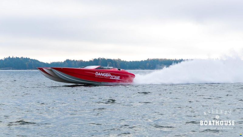 Nor-Tech 4300 Supercat Roadster