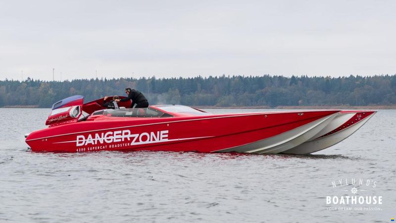 Nor-Tech 4300 Supercat Roadster