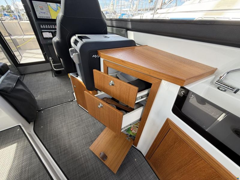 Buster Phantom Cabin