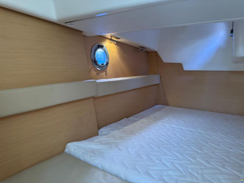 Beneteau Montecarlo 32