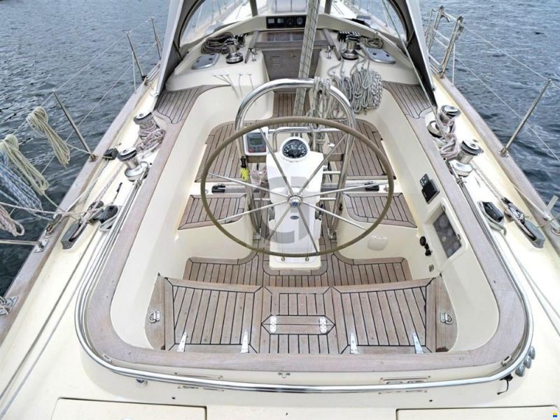 Rustler 42