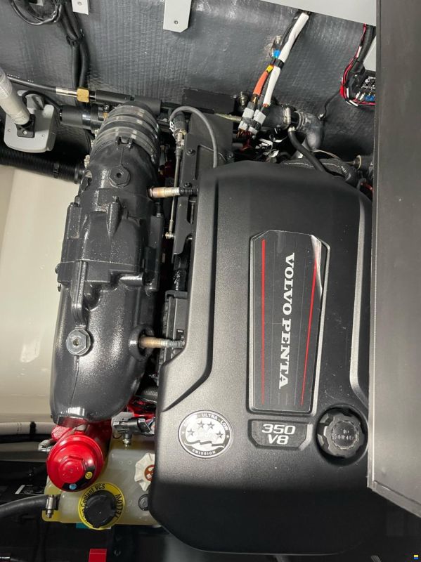 Cranchi E30 Endurance