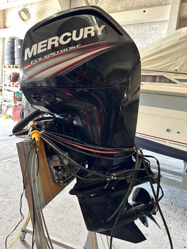 Mercury F 80 ELPT EFI