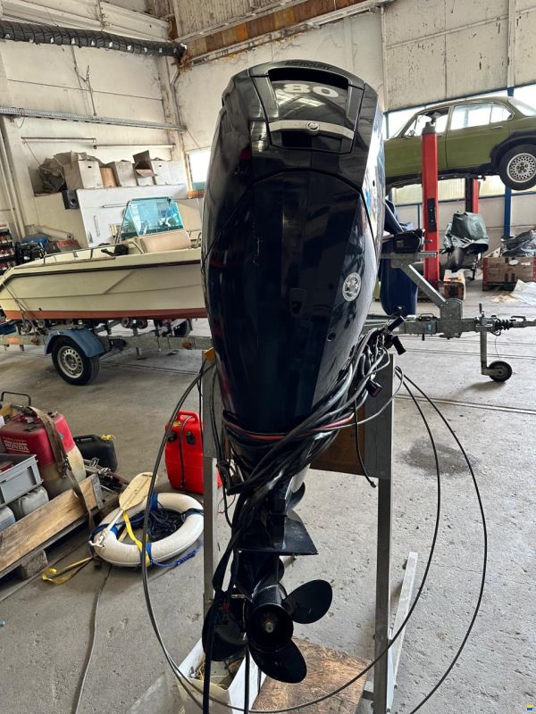 Mercury F 80 ELPT EFI