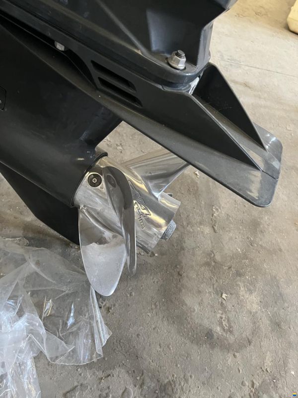 Ranieri Shadow 22