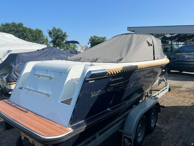 Maxima 600 Tender