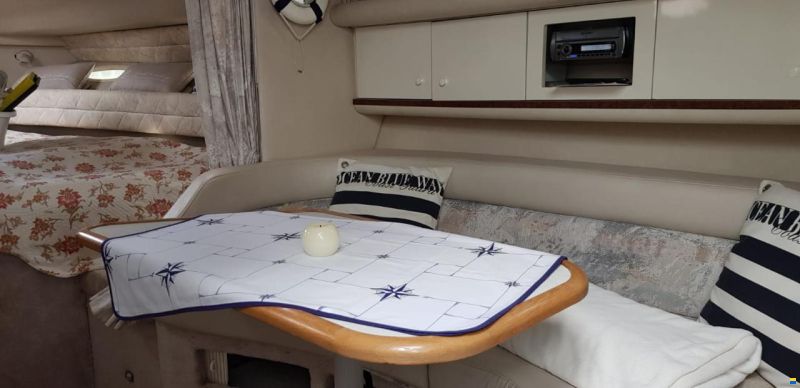 Sea Ray 330 Sundancer