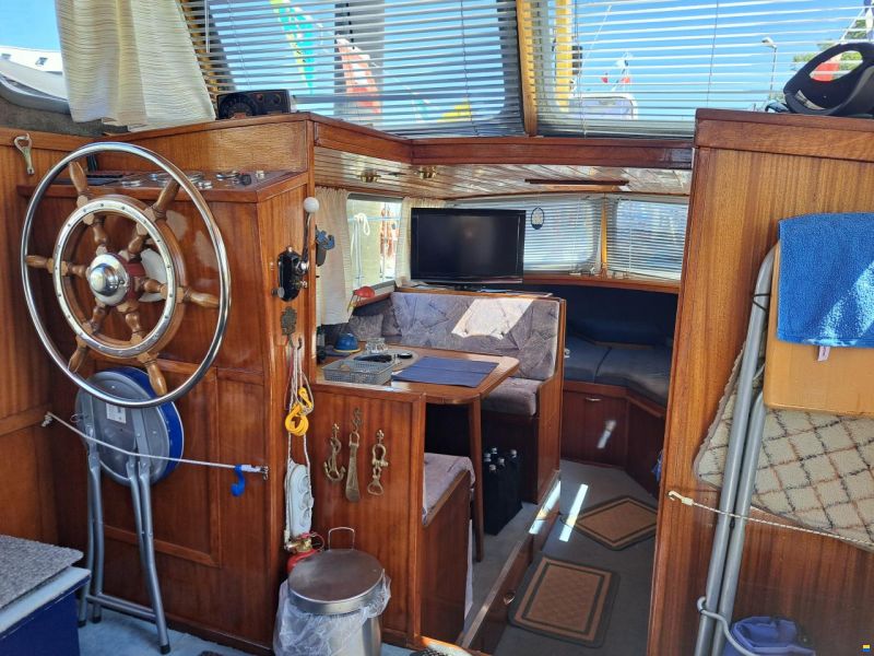 Motoryacht / Stahlboot