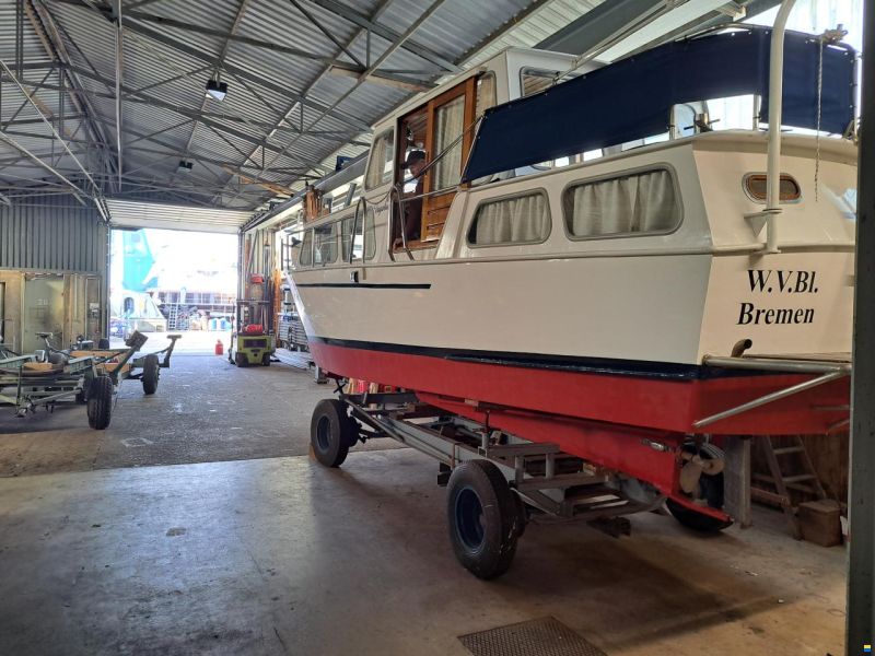Motoryacht / Stahlboot