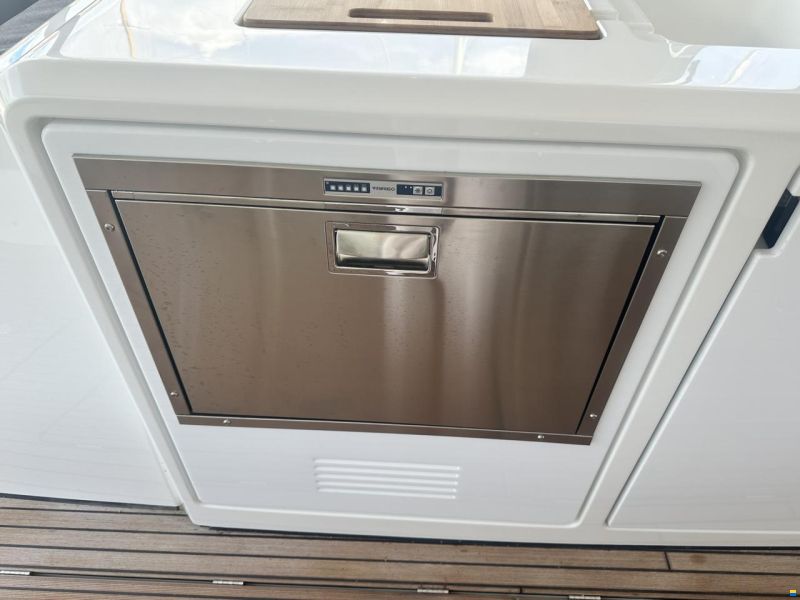 Lagoon 55