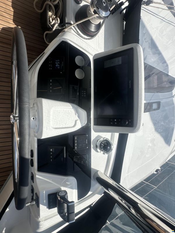 Lagoon 55