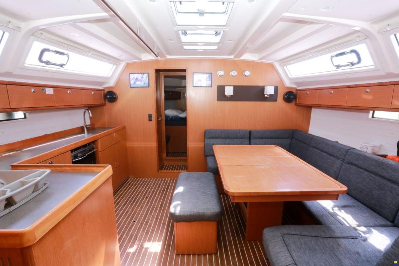 Bavaria Cruiser 46