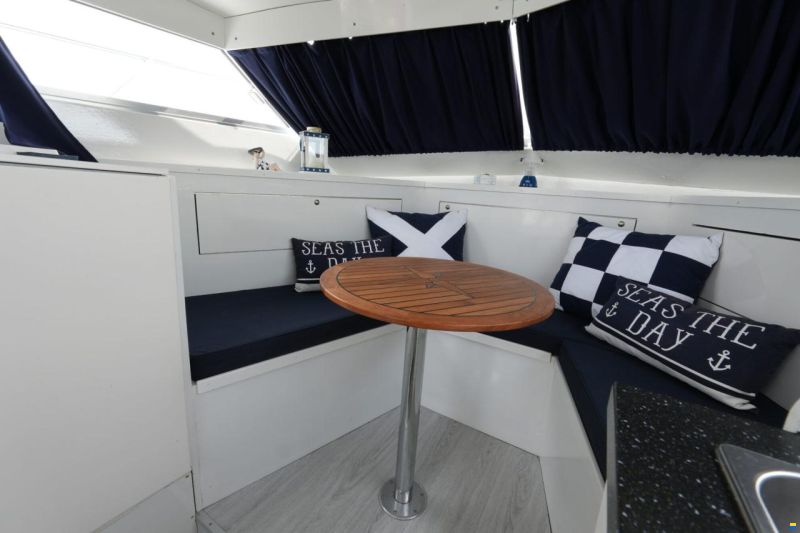 Marco Yachts 860 OK AK