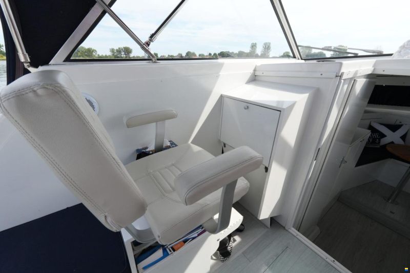 Marco Yachts 860 OK AK