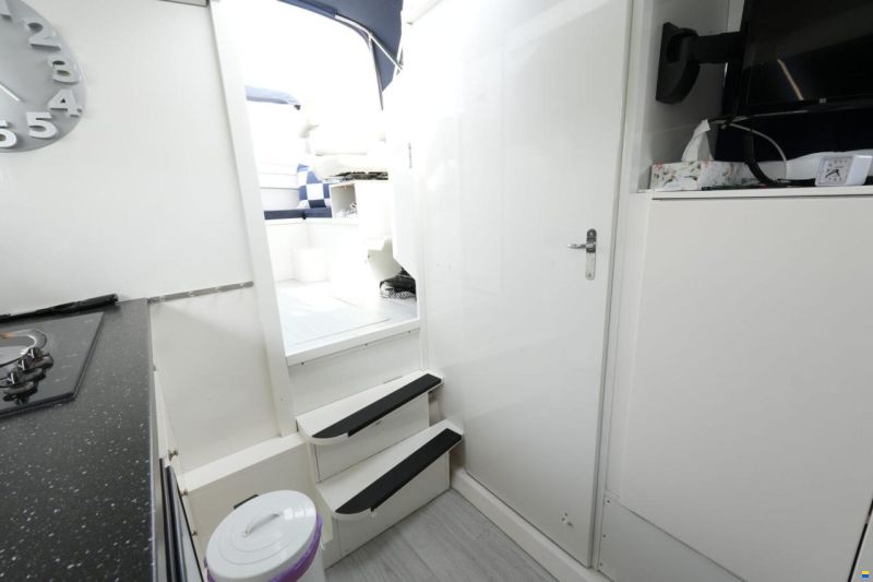 Marco Yachts 860 OK AK
