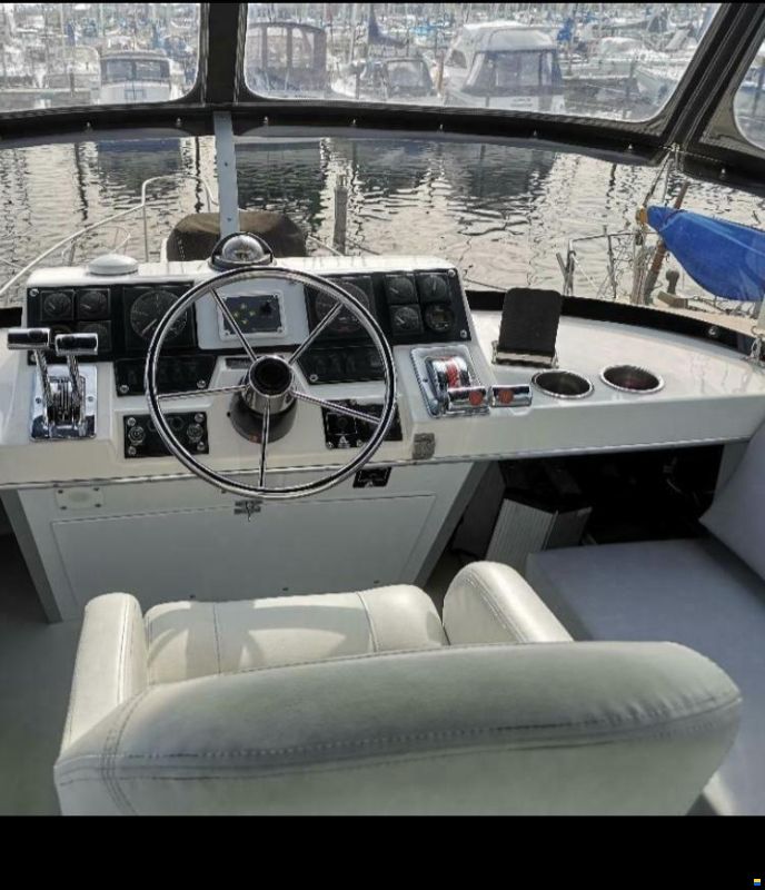 Bayliner 3288 Fly