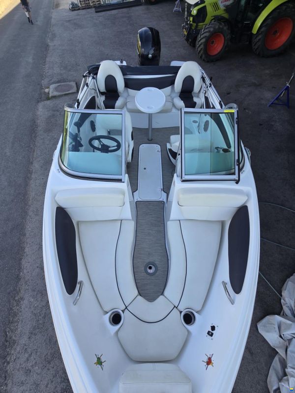 Rinker 18 QX FS OB