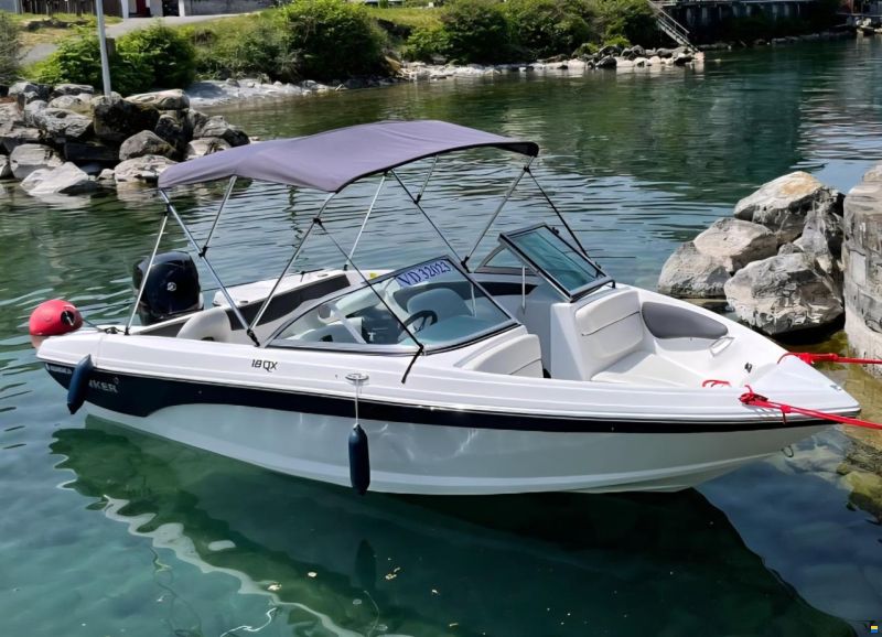 Rinker 18 QX FS OB