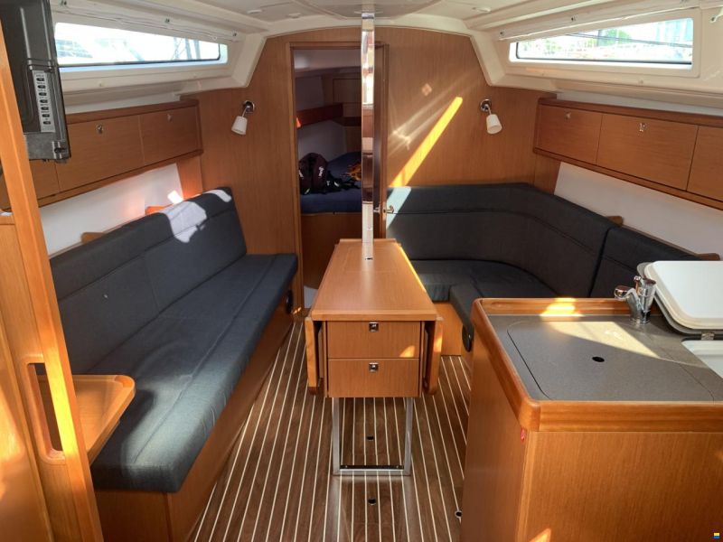 Bavaria Cruiser 34
