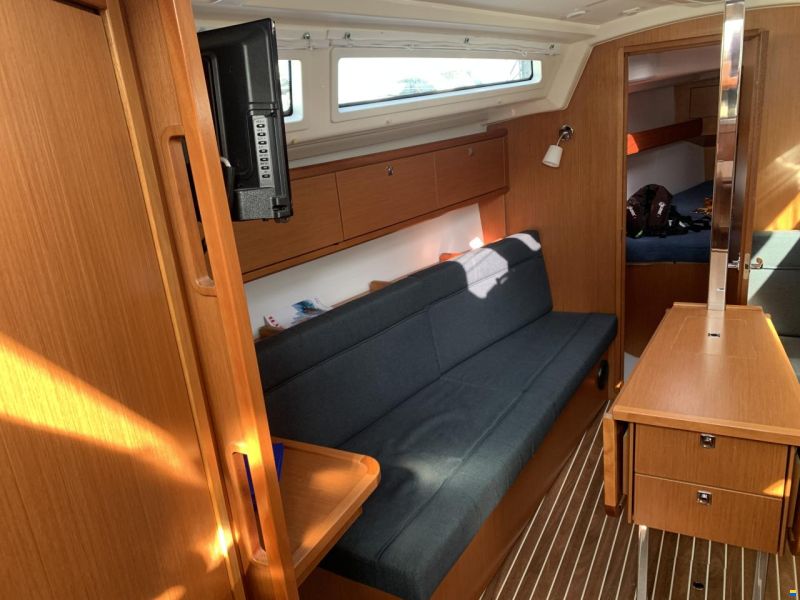 Bavaria Cruiser 34