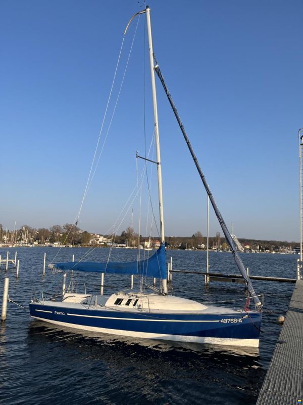 Helmsmann 751 One design