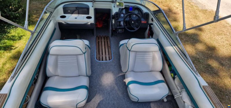 Sea Ray 170 CB