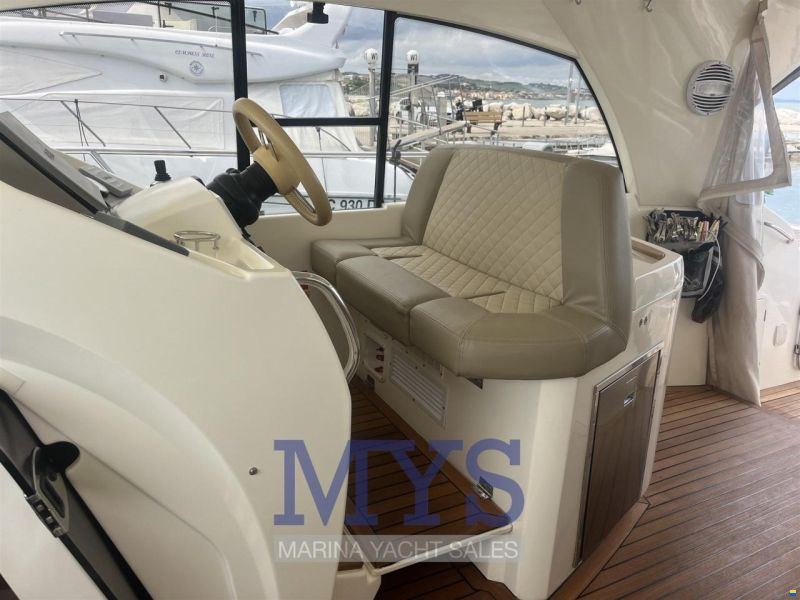 Prestige 42S