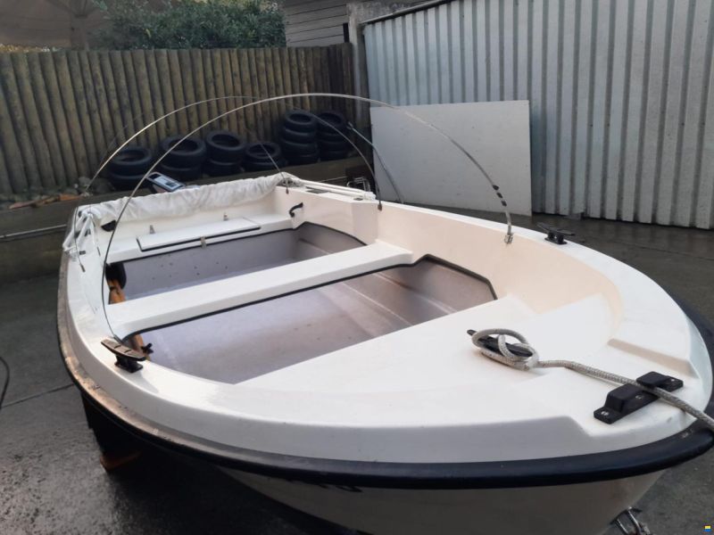 Tenten-Boats Tenten Bora 440