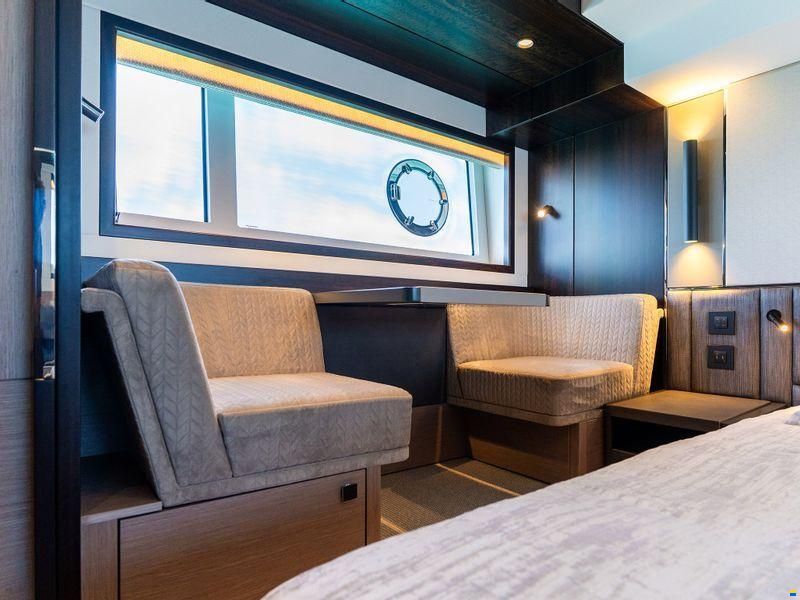 Sunseeker Manhattan 55