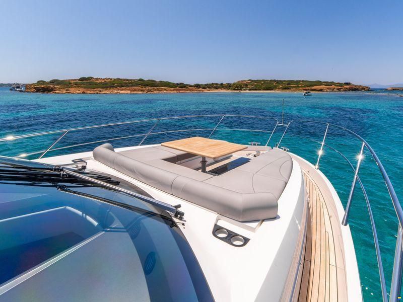 Sunseeker Manhattan 55