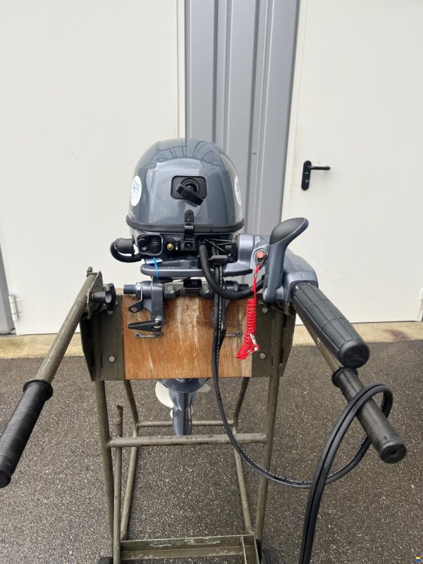 Yamaha F6DMHS