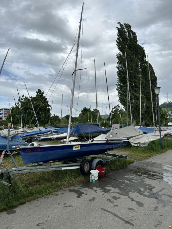 Laser 4000 Skiff