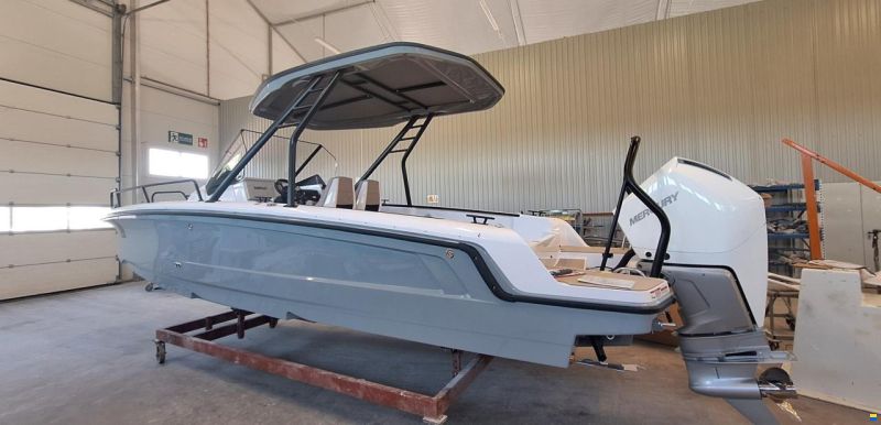 Axopar 25 Cross Top - Brabus Performance Line