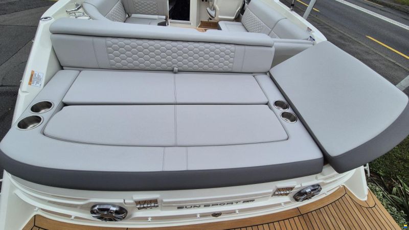 Sea Ray Sun Sport 250 Europe
