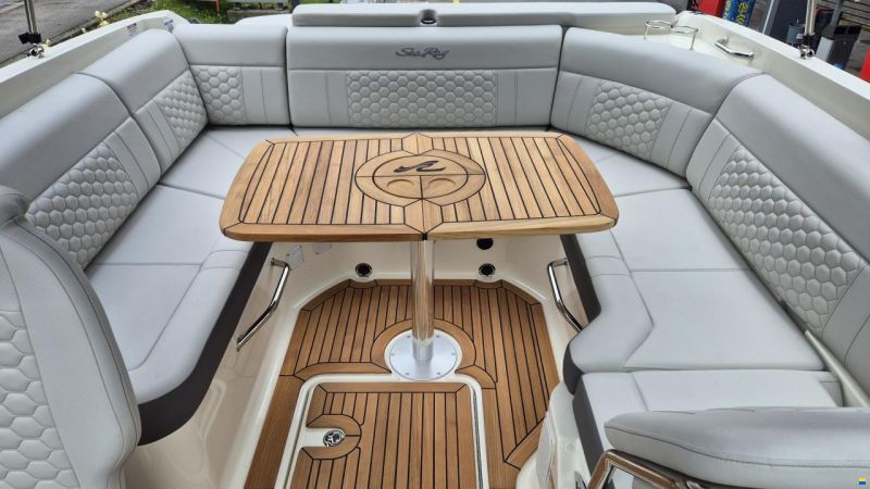 Sea Ray Sun Sport 250 Europe