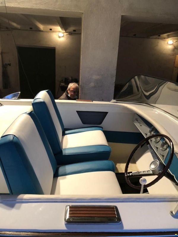 Chris Craft SUPER SPORT 21