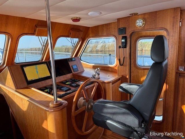 Altena Trawler 50 - France Proof