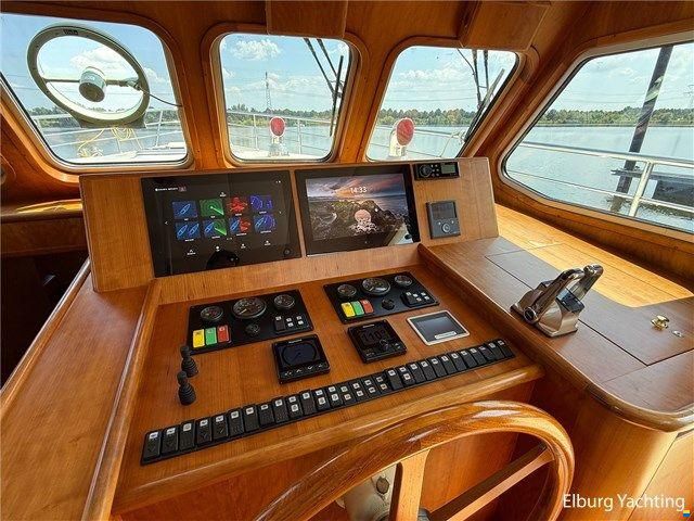 Altena Trawler 50 - France Proof