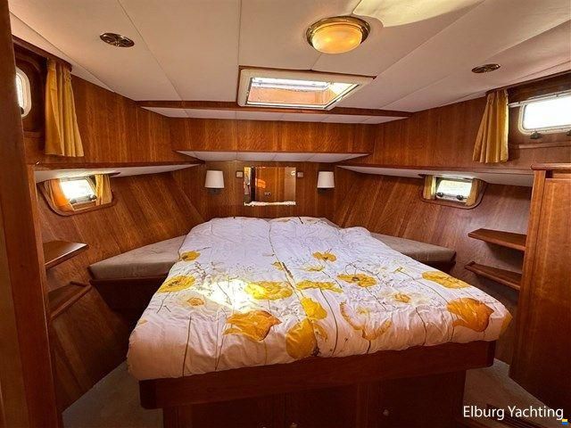 Altena Trawler 50 - France Proof