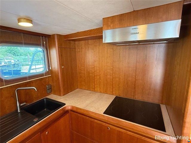 Altena Trawler 50 - France Proof