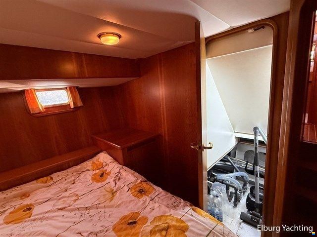 Altena Trawler 50 - France Proof
