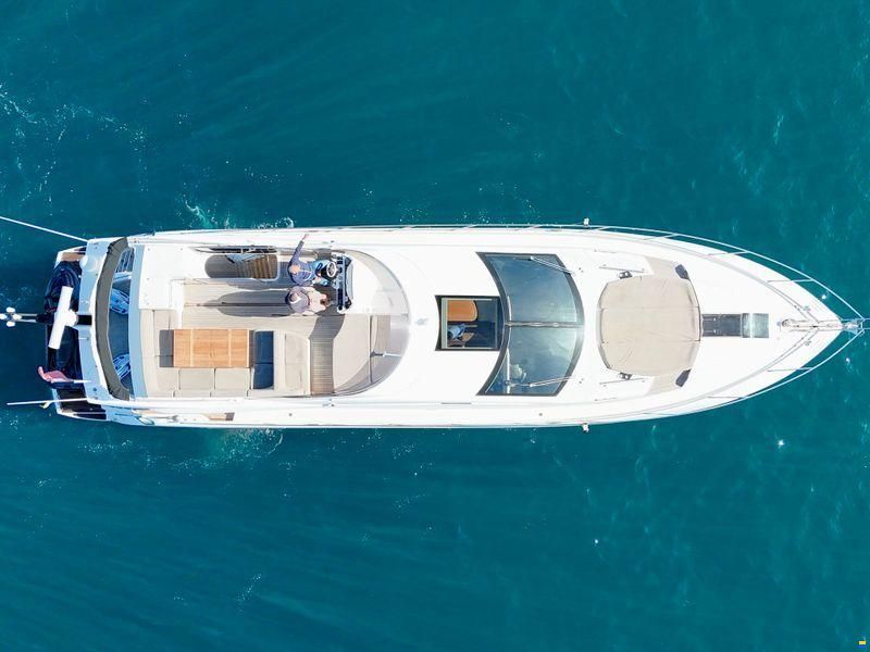 Sunseeker 68 Sport Yacht