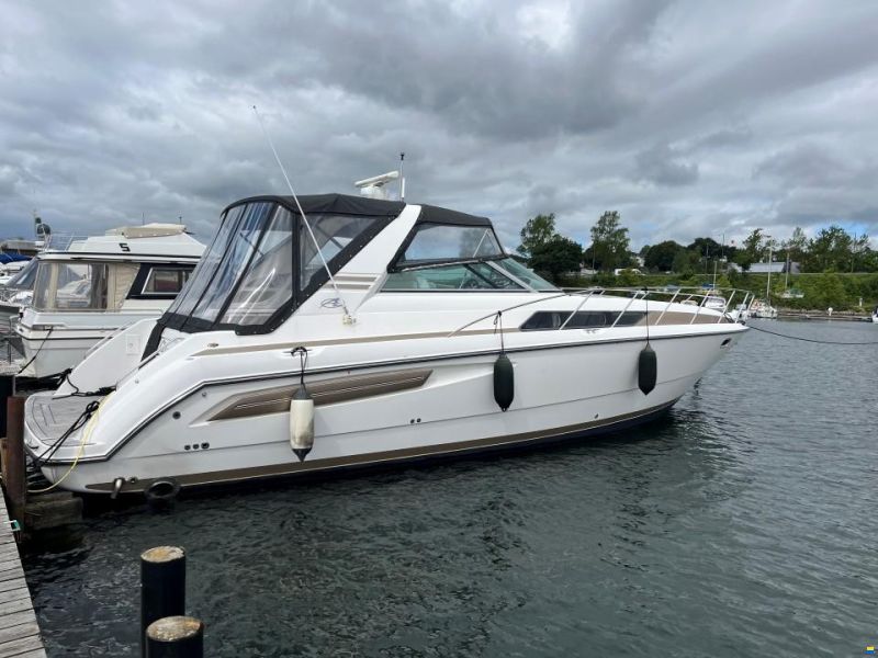 Bayliner 4085 Avanti